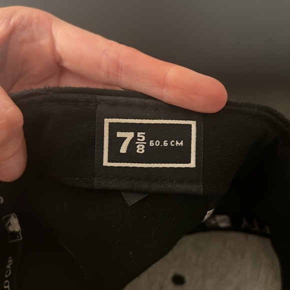 New Era Oakland A’s Official on Field Fitted Cap - Picture 8 of 9